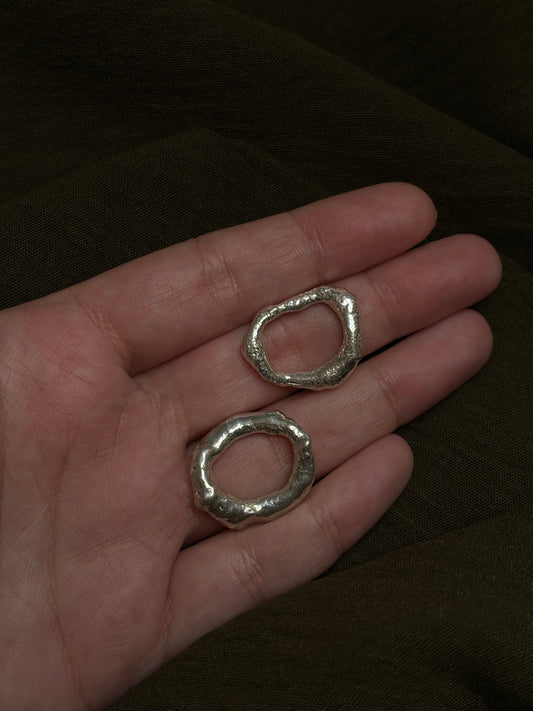 Molten ring