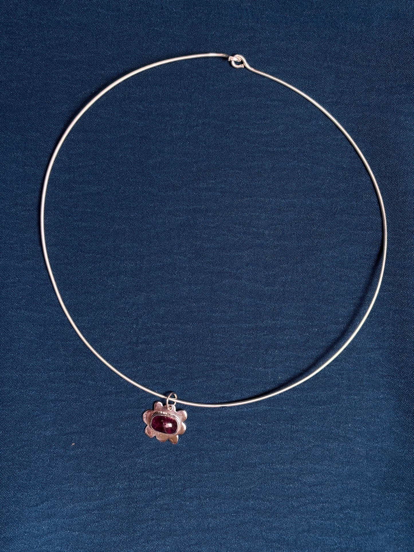 Tourmaline flower choker necklace