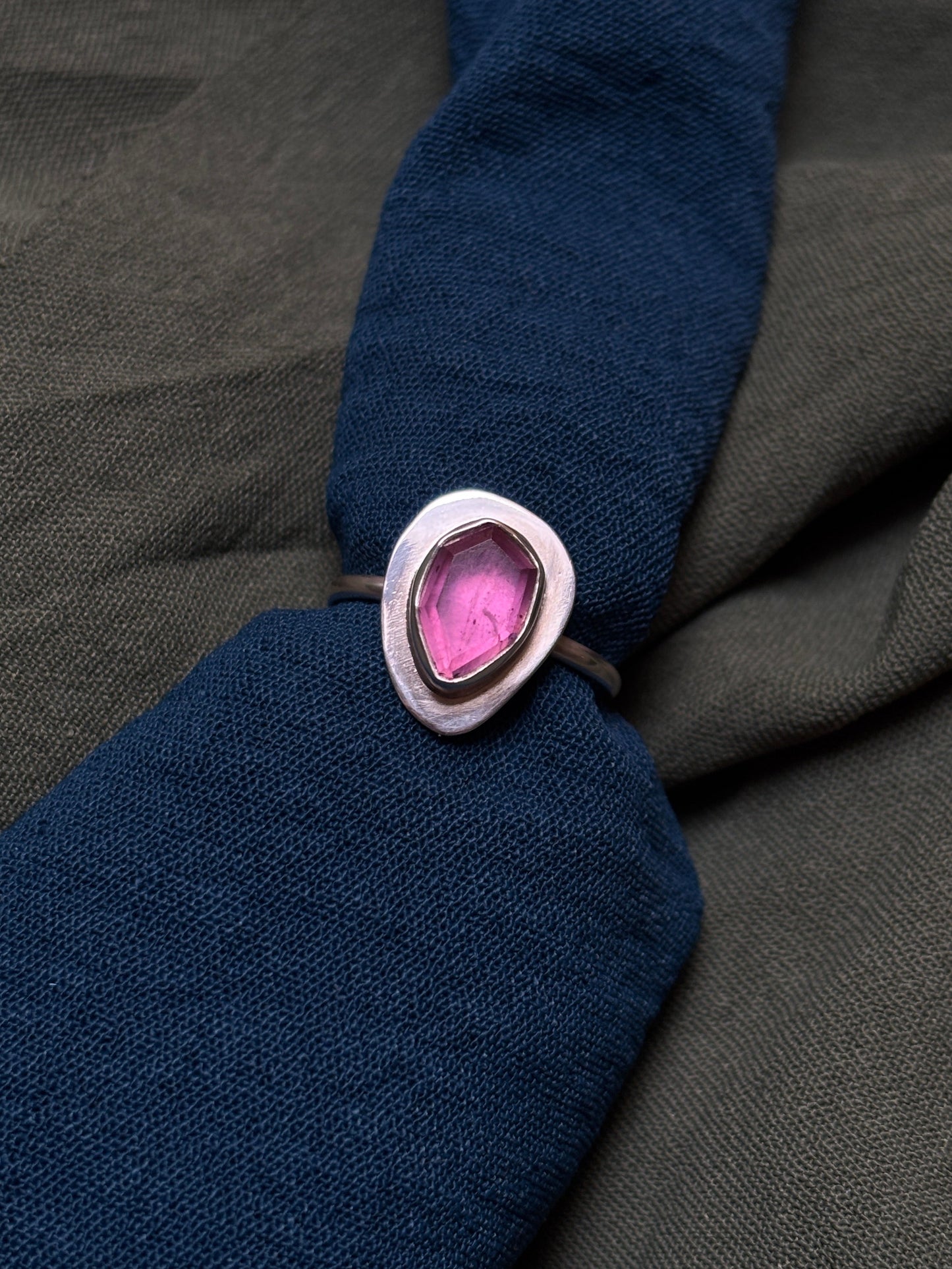 Sapphire ring- Size N