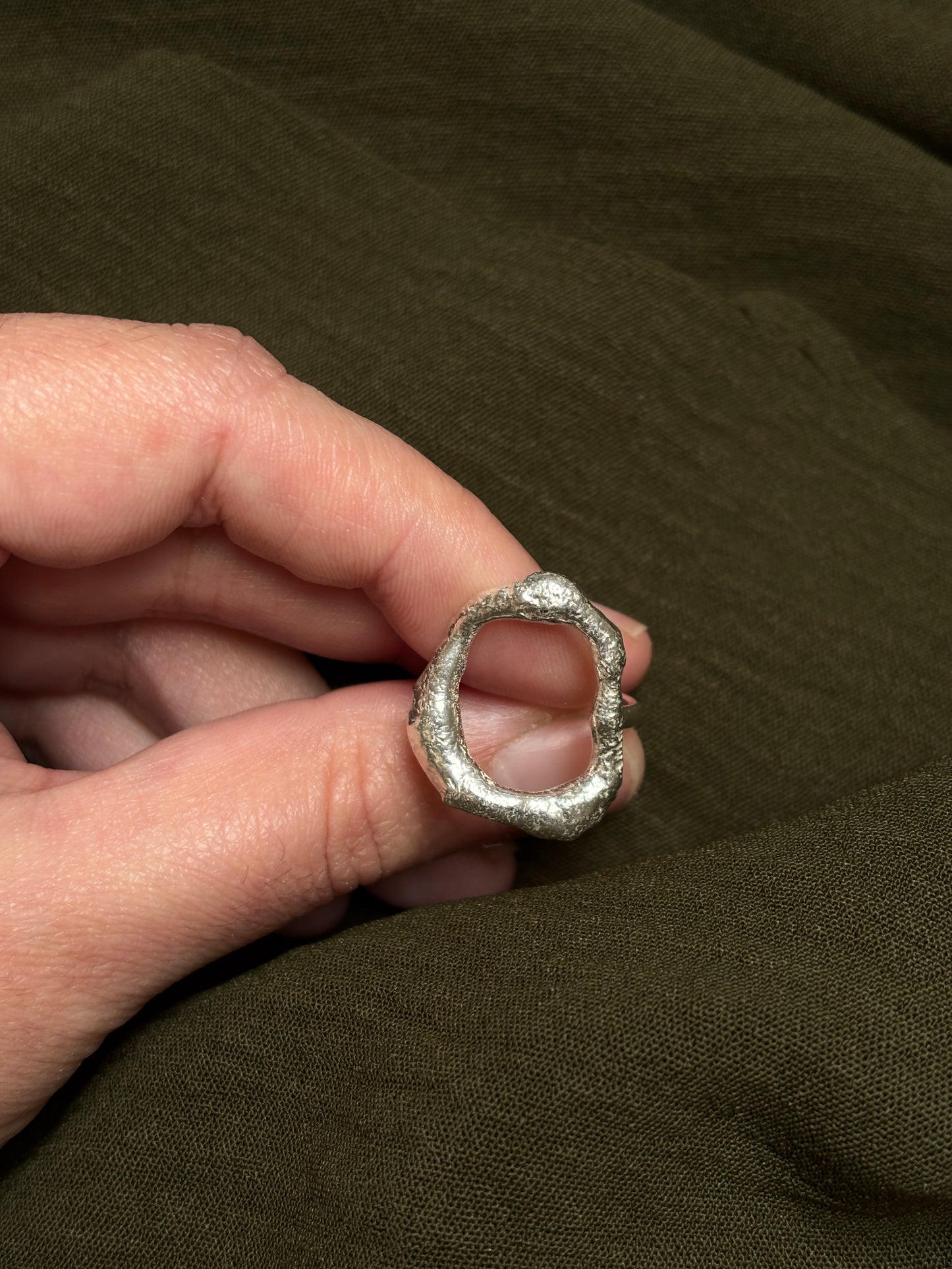 Molten ring