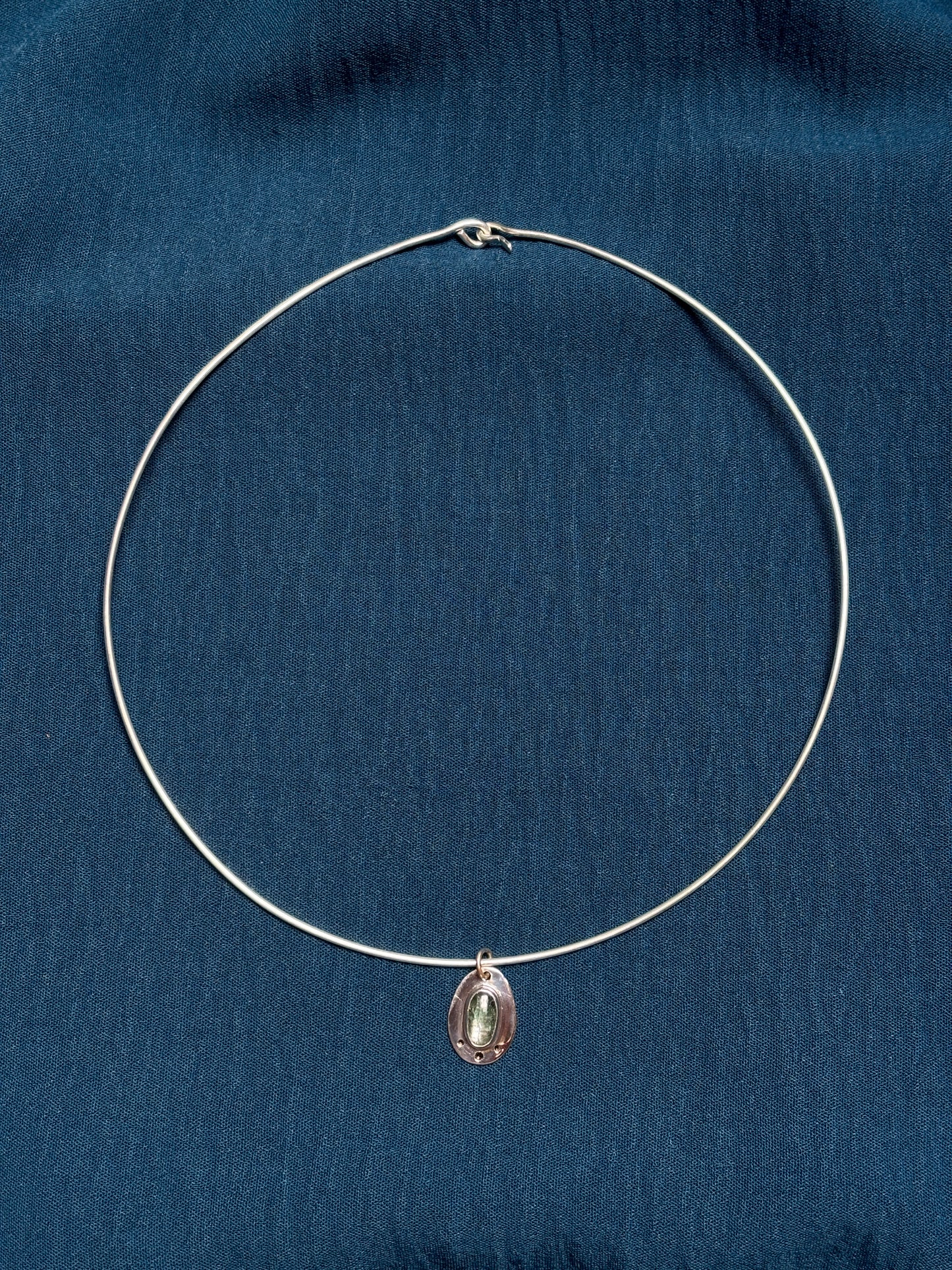 Apatite choker necklace